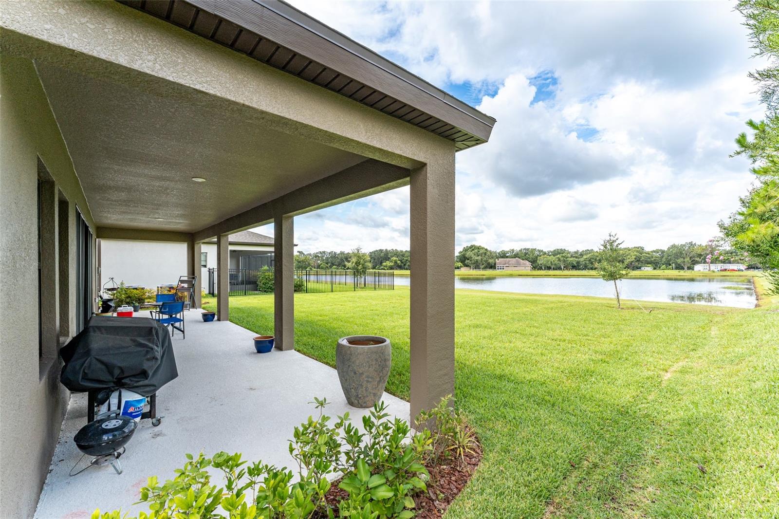 B & D HAWKSTONE PH 2 - Residential