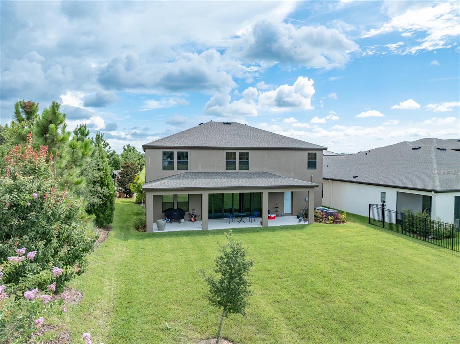 B & D HAWKSTONE PH 2 - Residential