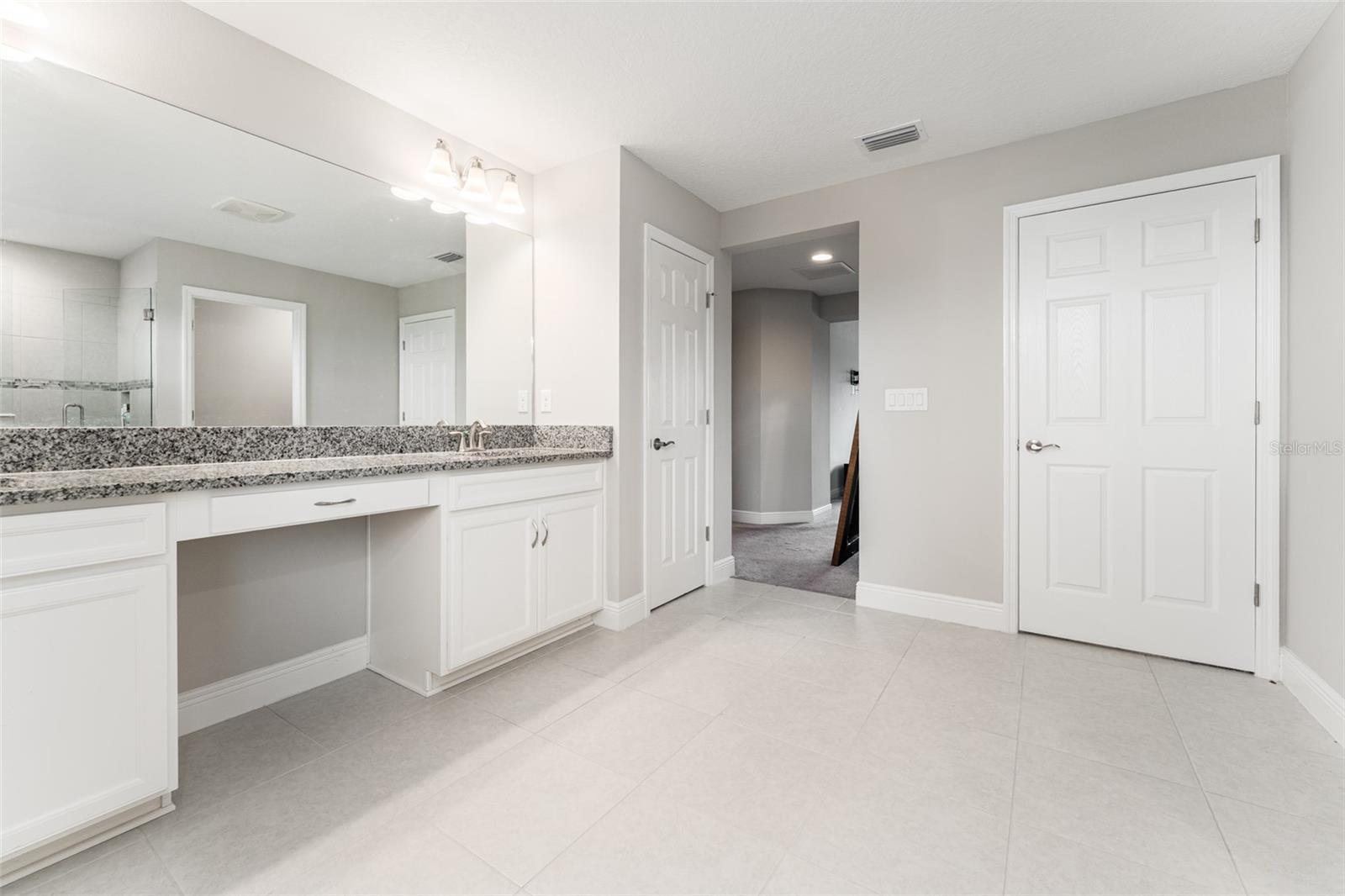 B & D HAWKSTONE PH 2 - Residential