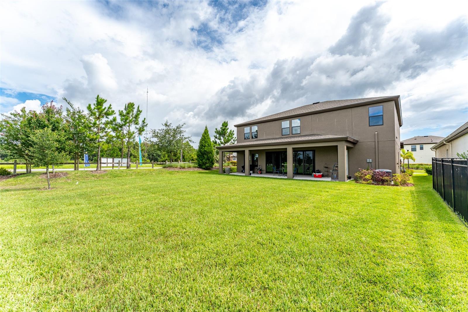 B & D HAWKSTONE PH 2 - Residential