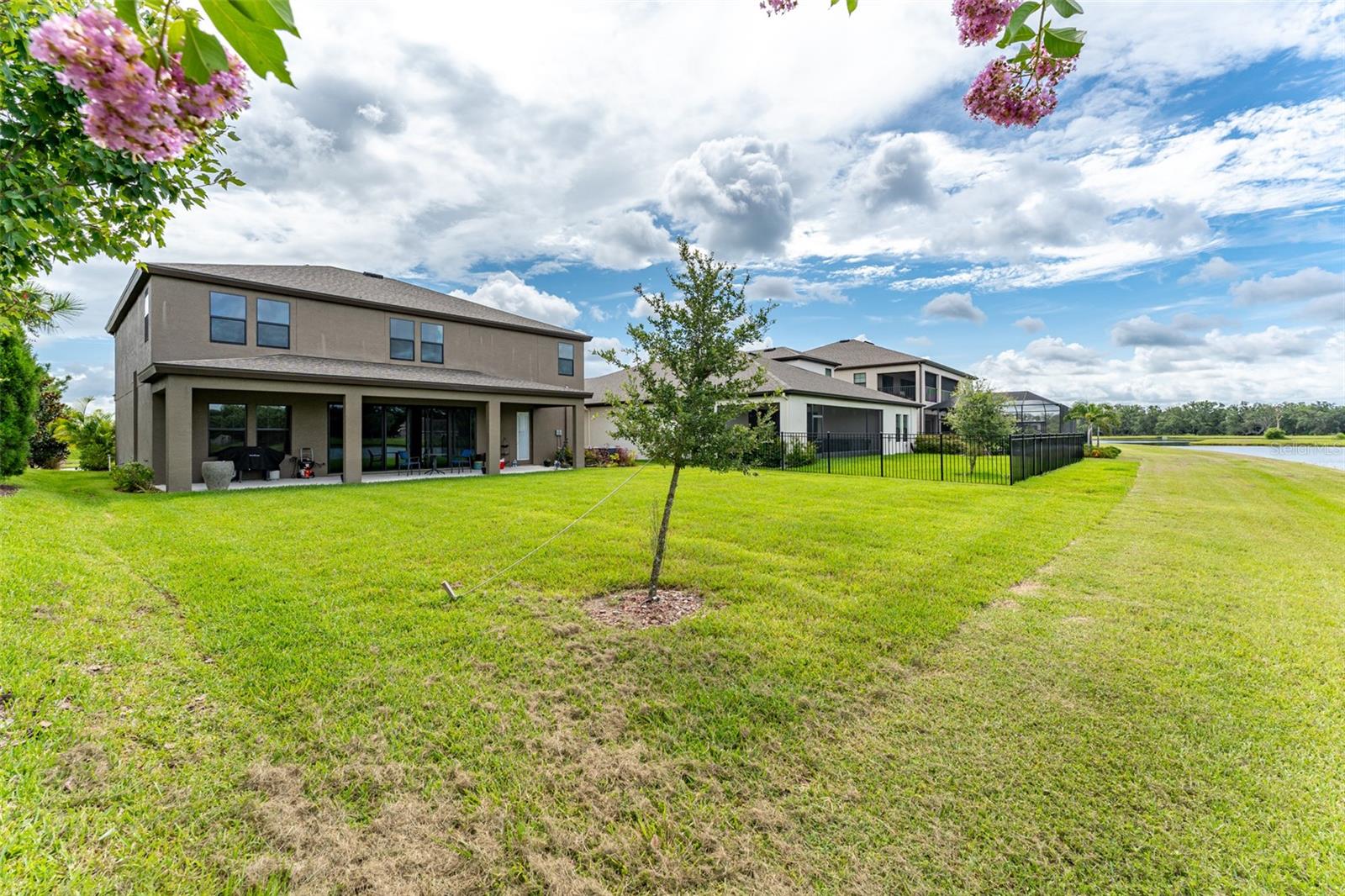 B & D HAWKSTONE PH 2 - Residential