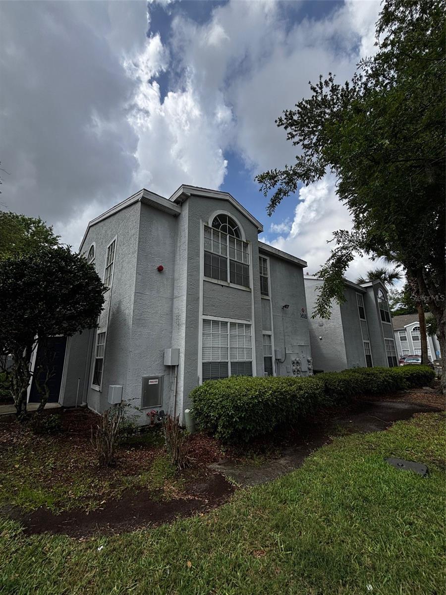 COLUMBIA ARMS CONDOMINIUMS - Residential