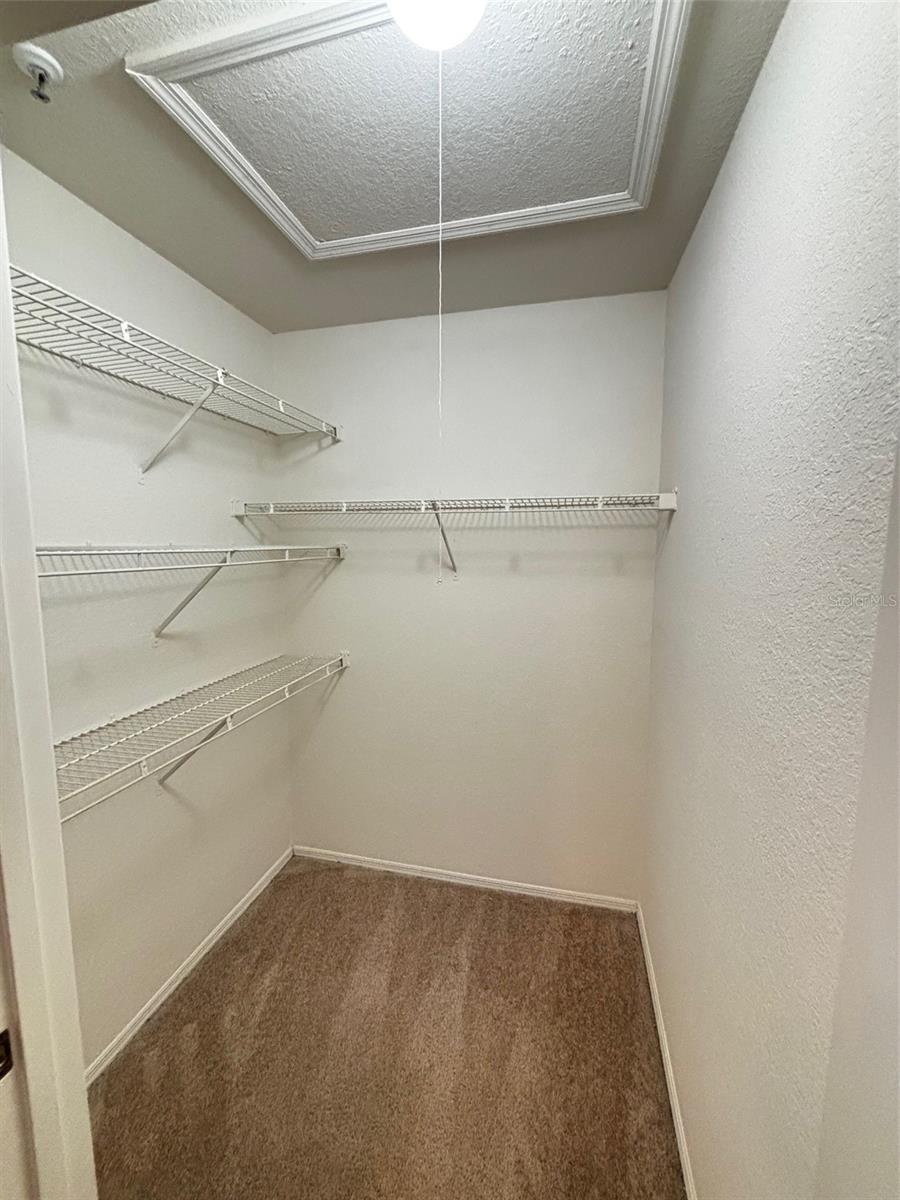 COLUMBIA ARMS CONDOMINIUMS - Residential