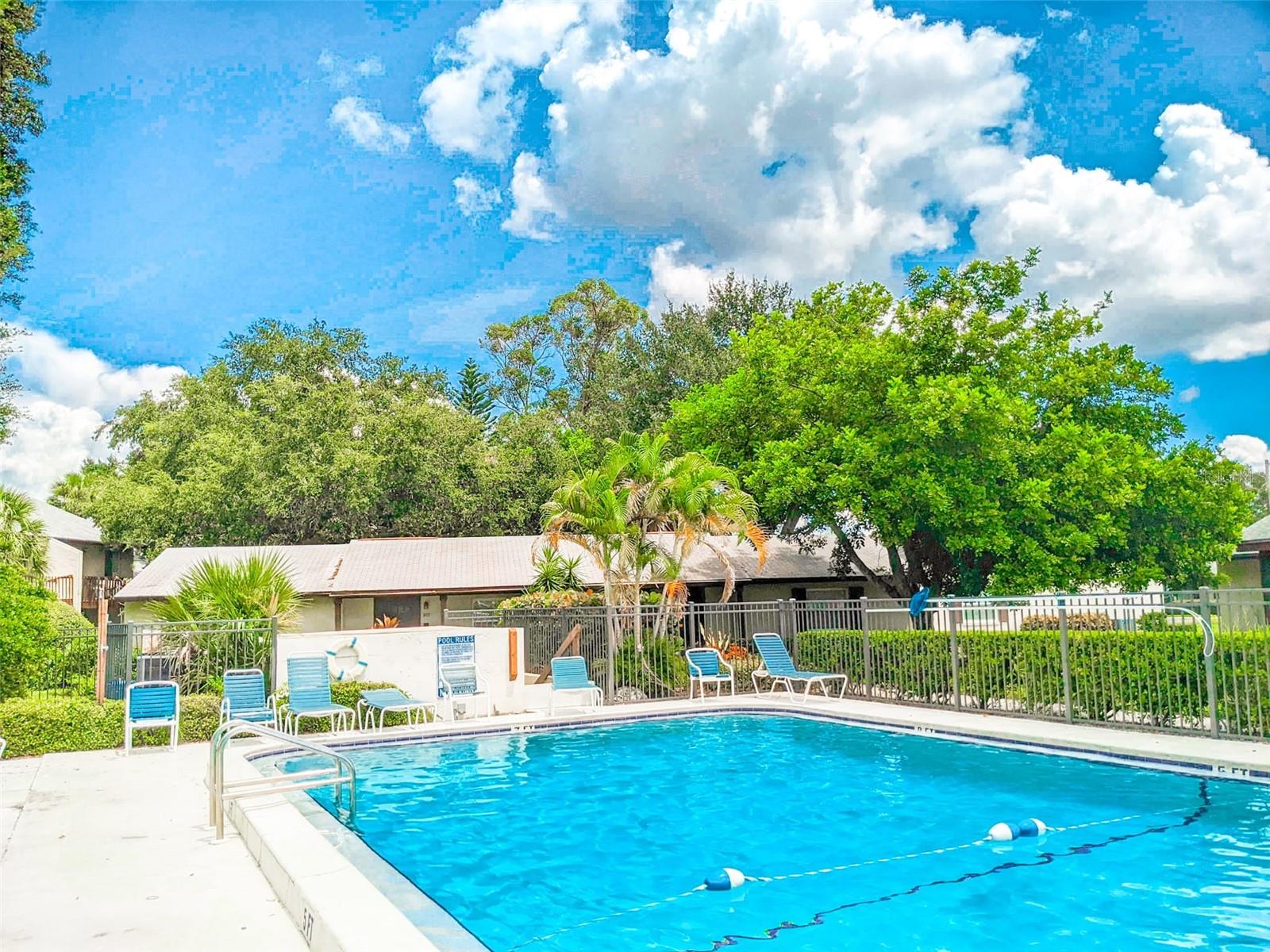 WOODSIDE VILLAGE CONDO - Residential