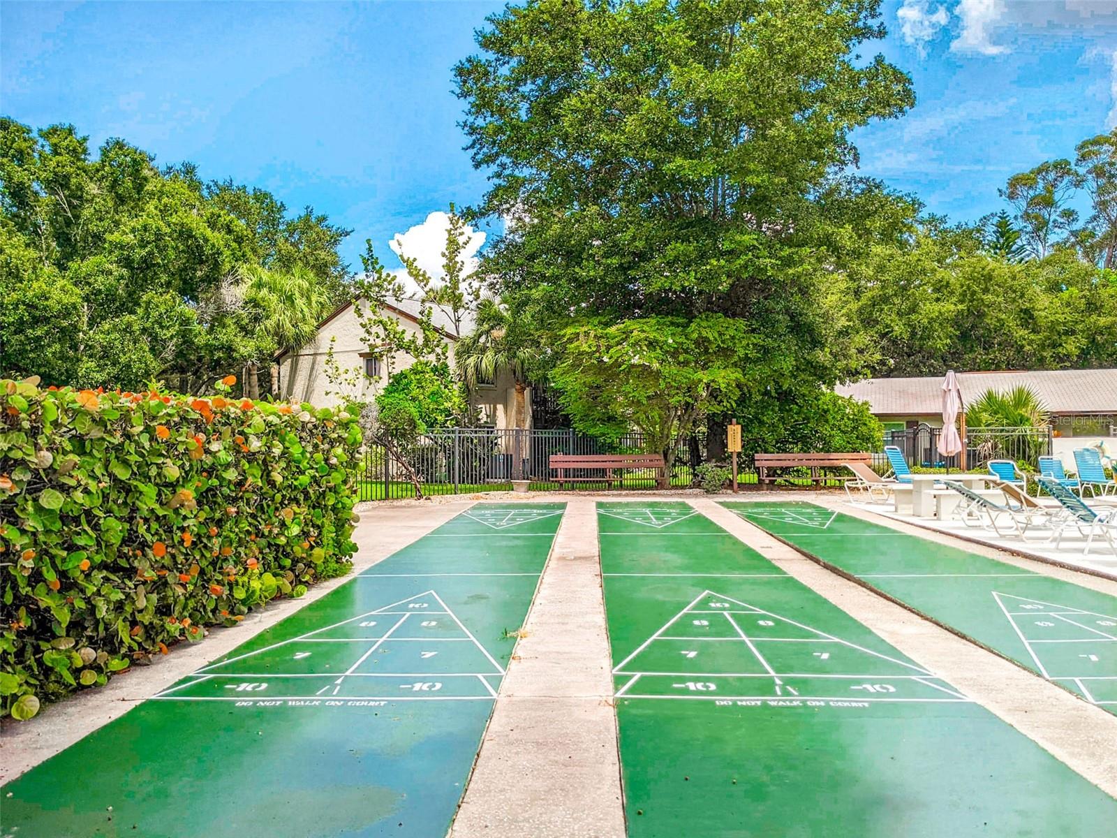 WOODSIDE VILLAGE CONDO - Residential