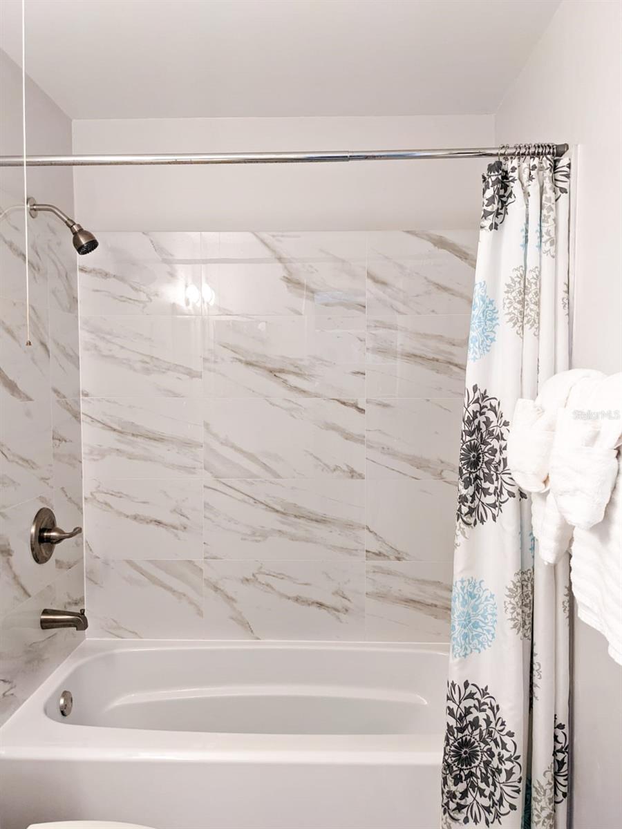 WOODSIDE VILLAGE CONDO - Residential