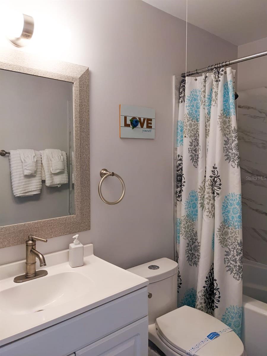 WOODSIDE VILLAGE CONDO - Residential