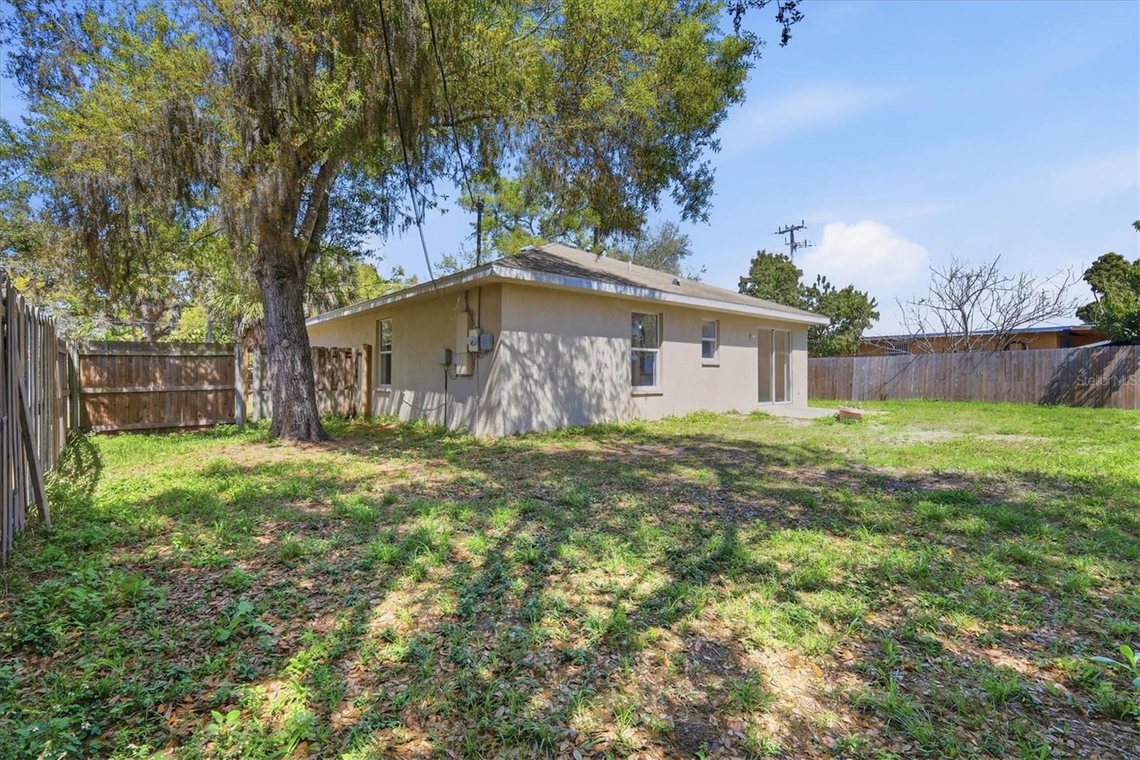 NORTH RIVERSIDE PARK - Residential