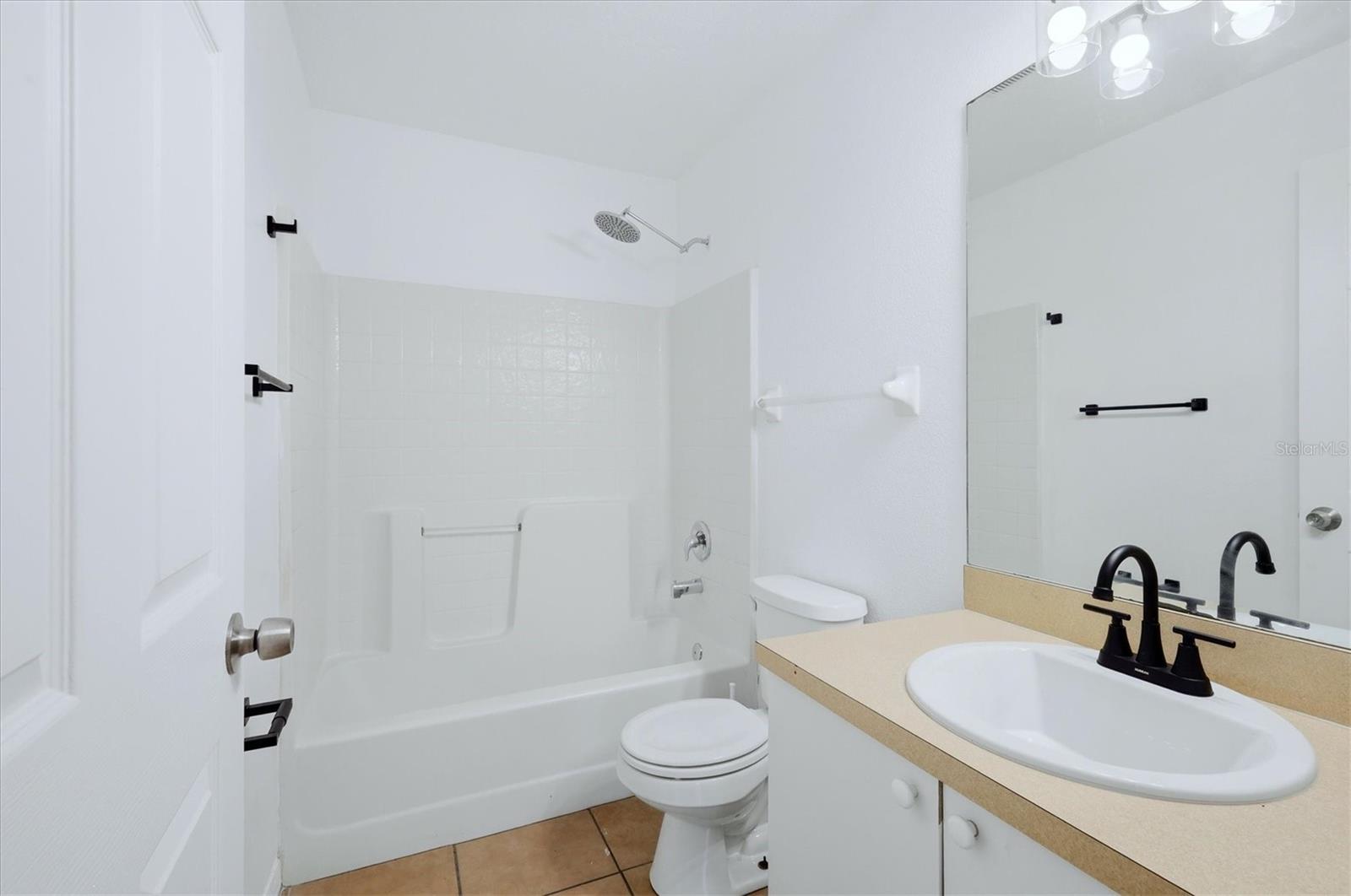 NORTH RIVERSIDE PARK - Residential