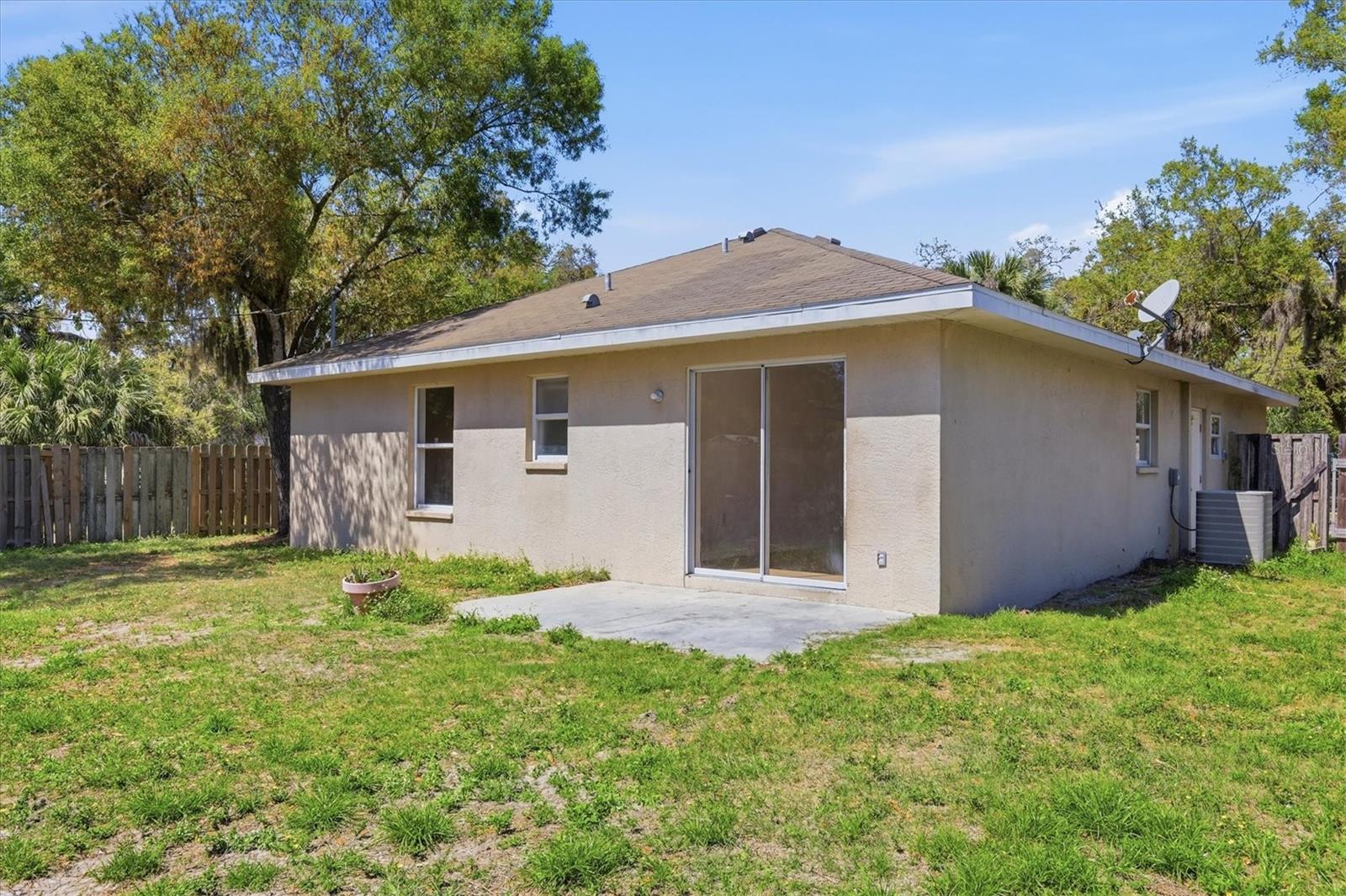 NORTH RIVERSIDE PARK - Residential