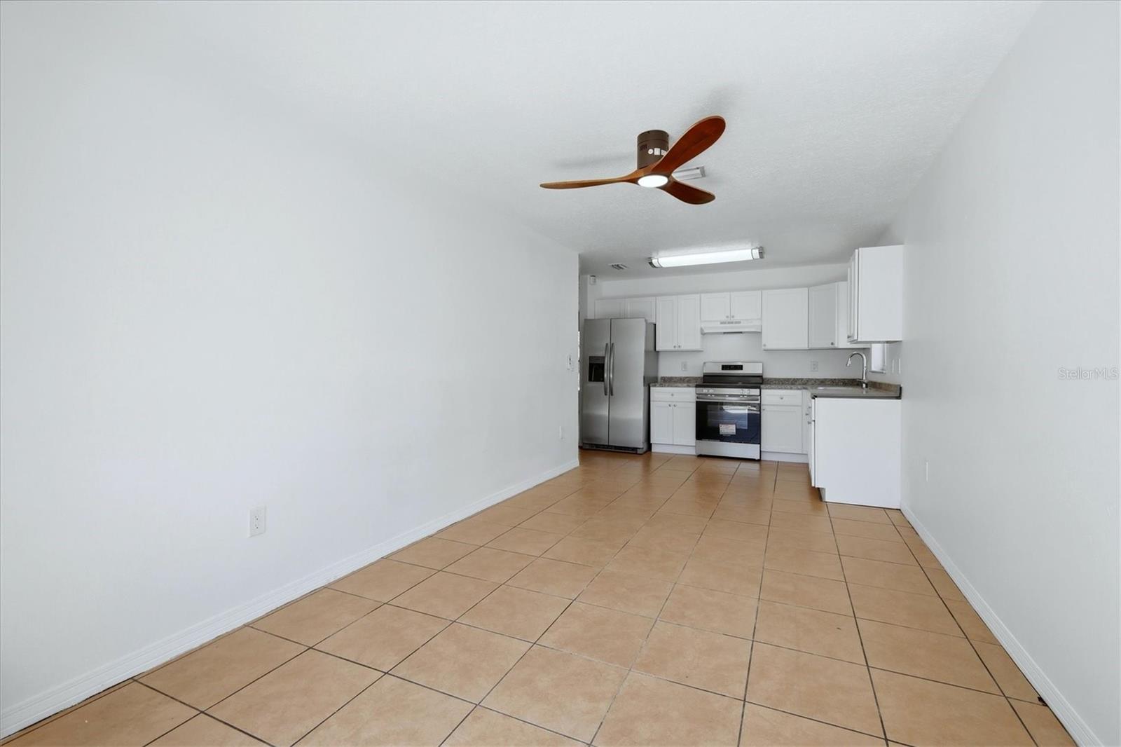 NORTH RIVERSIDE PARK - Residential