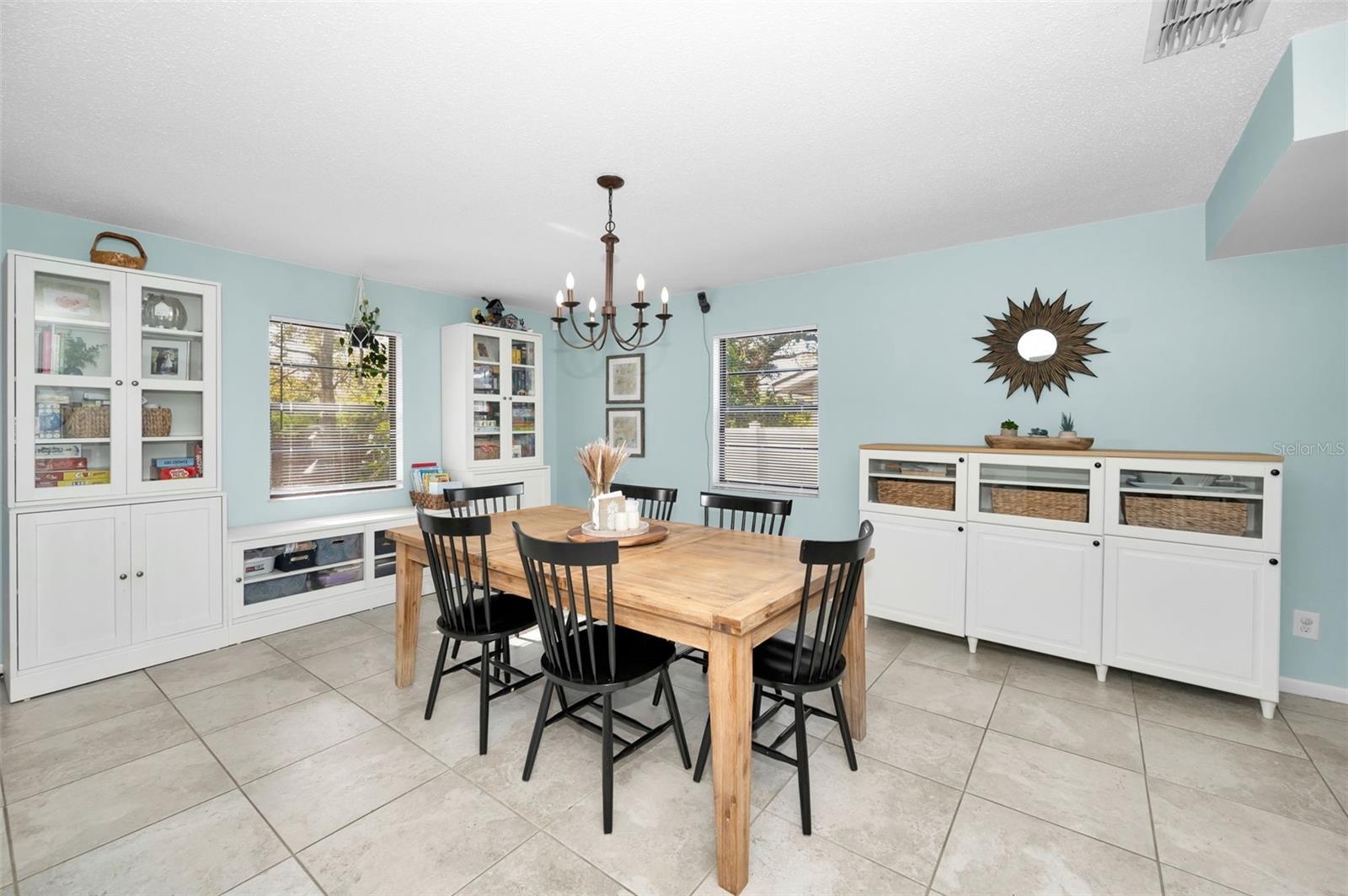 1597 FRANKLIN WAY