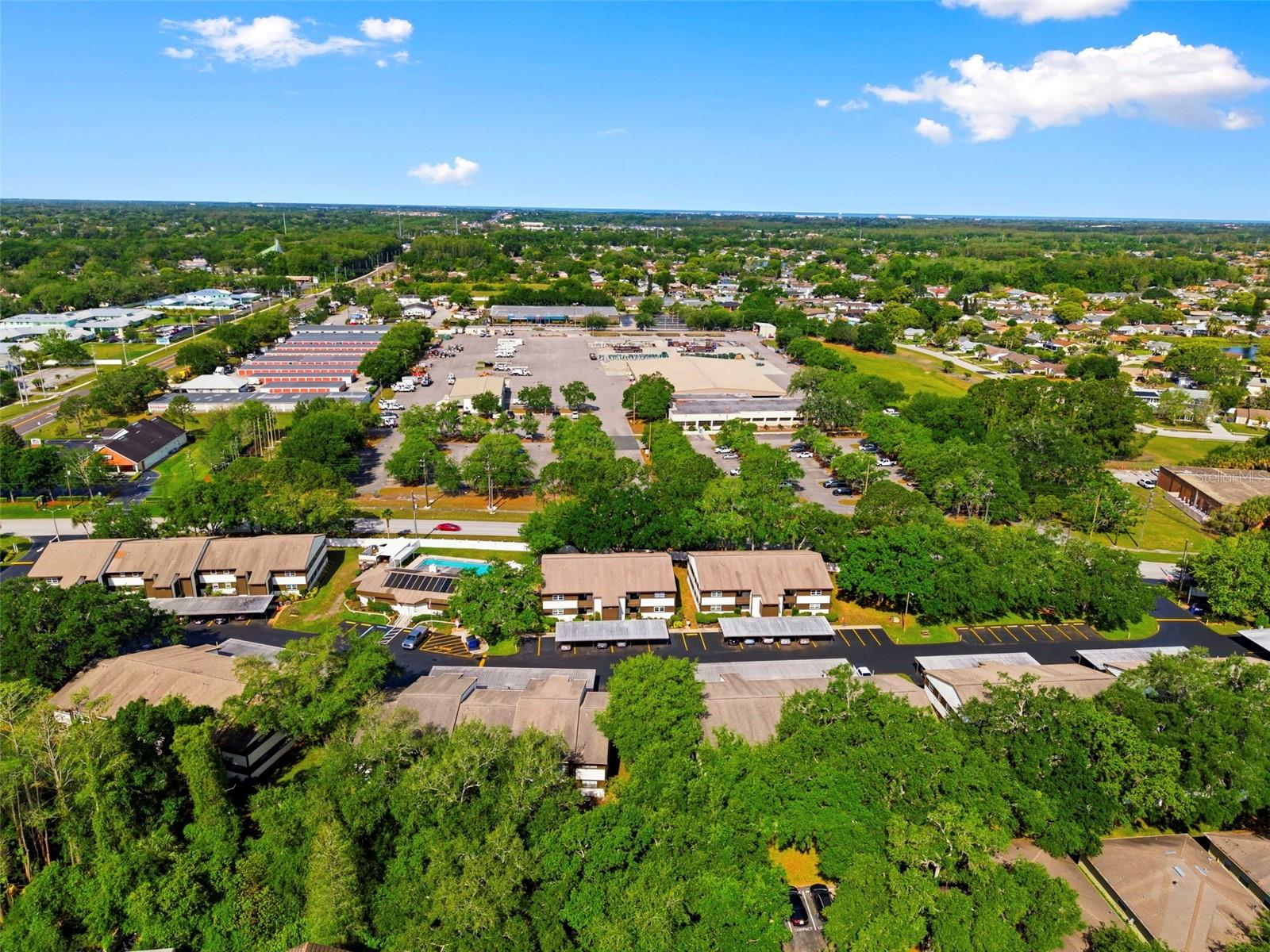 WOODTRAIL CONDO - Residential