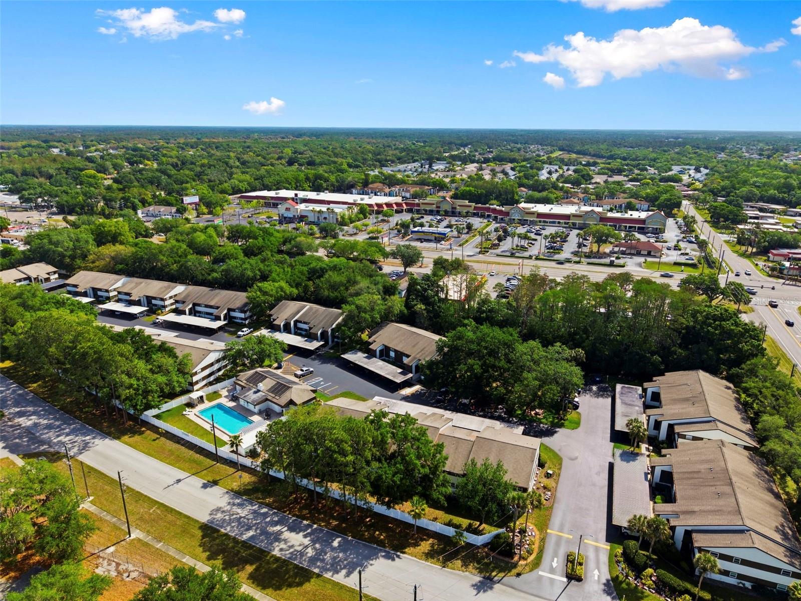 WOODTRAIL CONDO - Residential