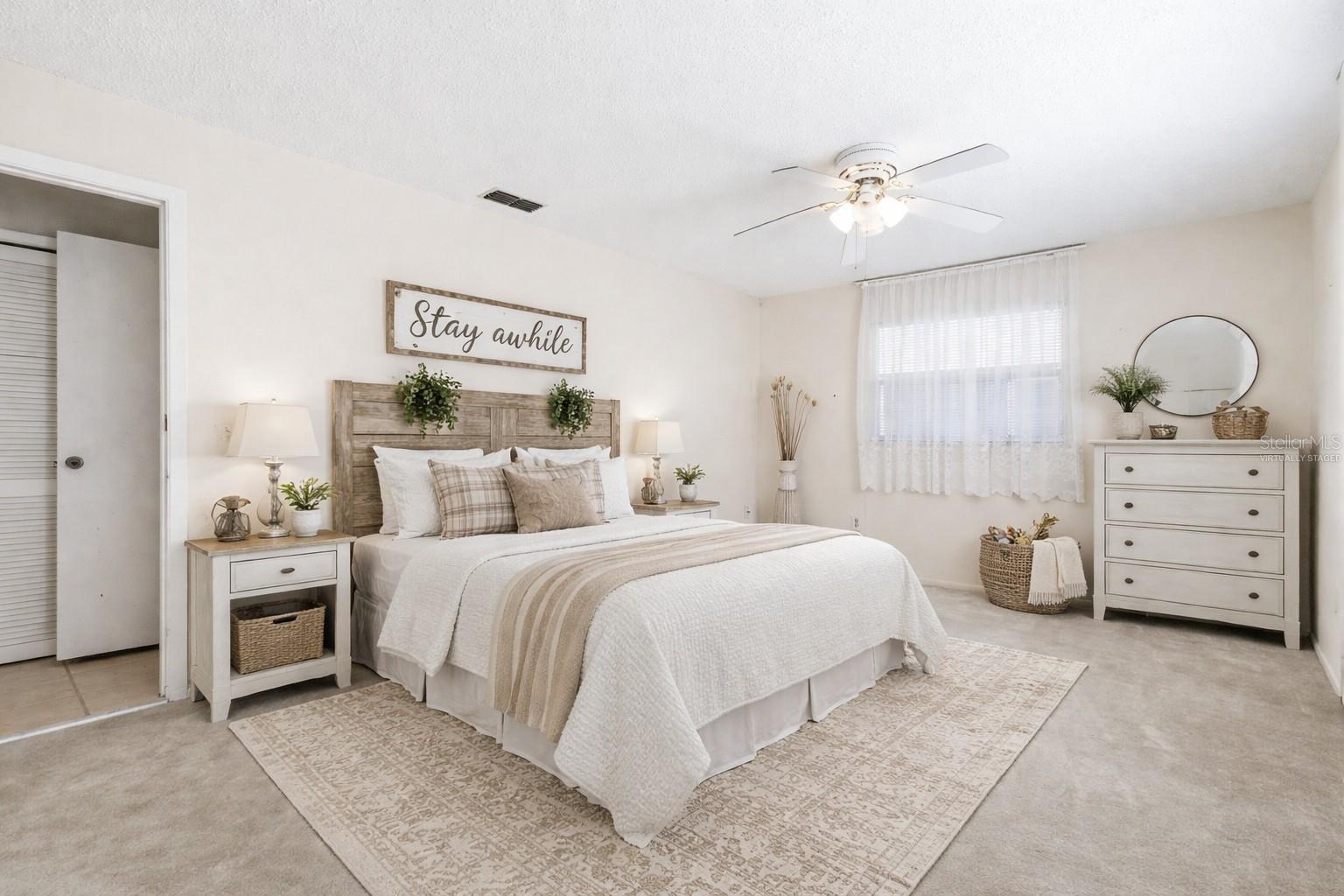 WOODTRAIL CONDO - Residential