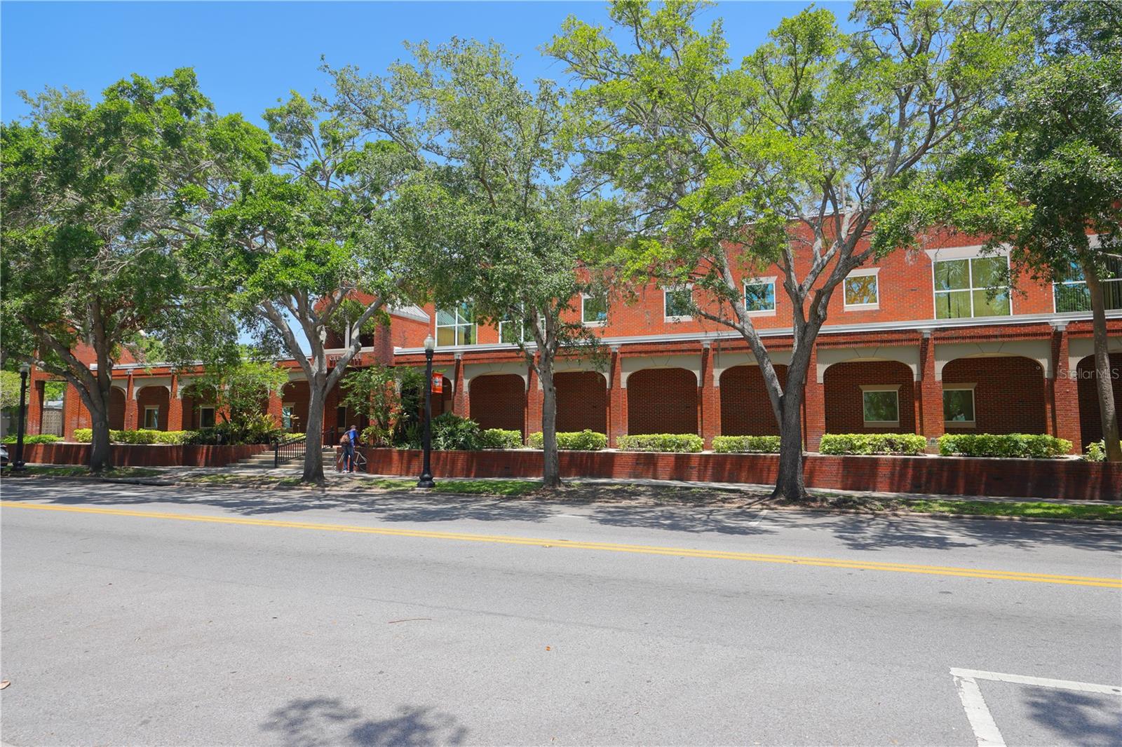 WOODTRAIL CONDO - Residential