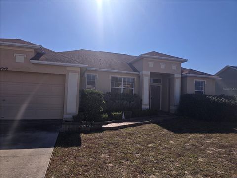 Photo of 4049 Byrds Crossing Drive, Lakeland, FL 33812 (MLS # TB8413819) Photo of 4049 Byrds Crossing Drive, Lakeland, FL 33812 (MLS # TB8413819)