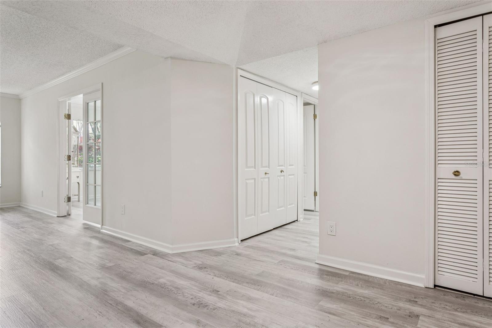 FOX CHASE WEST CONDO - Residential