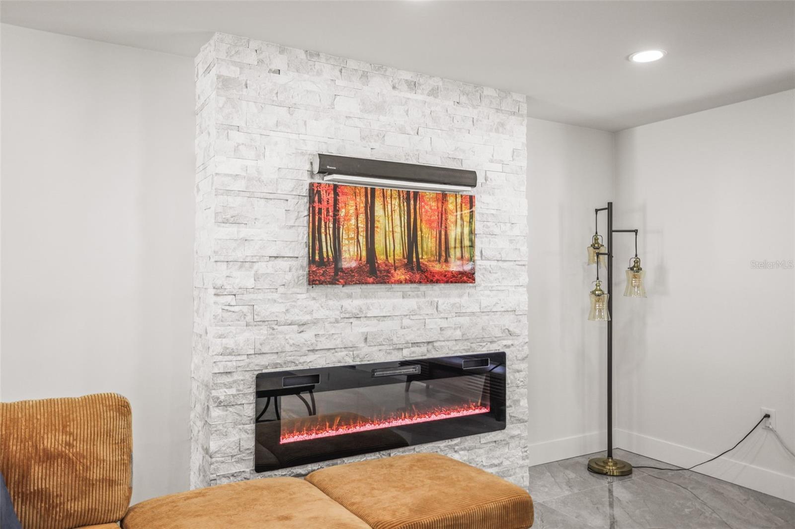 SHORE ACRES OVERLOOK SEC - Residential