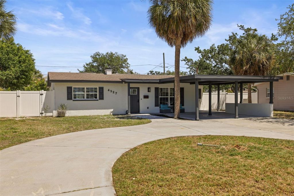 Photo of 4327 Huntington Street NE, St Petersburg, FL 33703 (MLS # TB8503059)