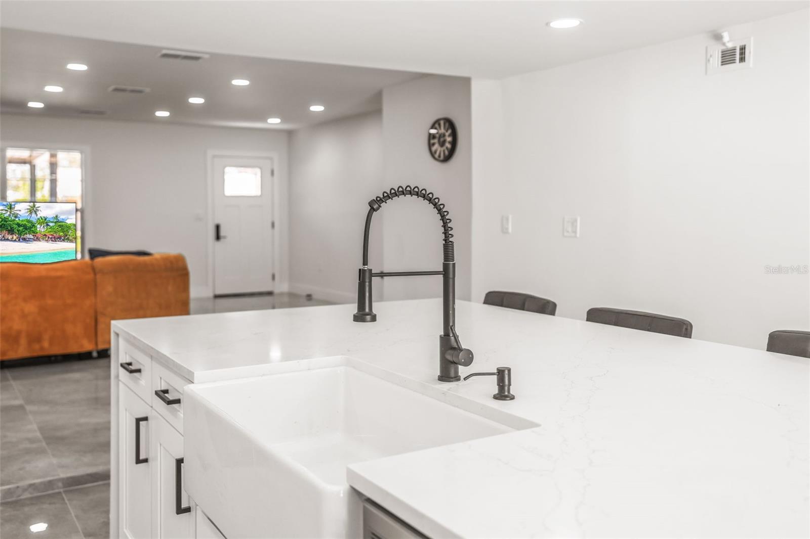 SHORE ACRES OVERLOOK SEC - Residential