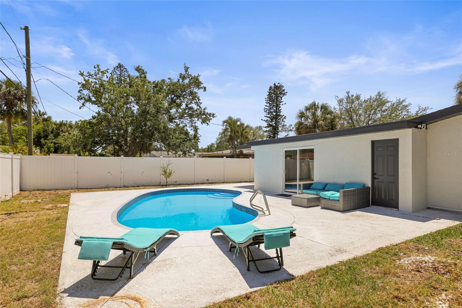 SHORE ACRES OVERLOOK SEC - Residential