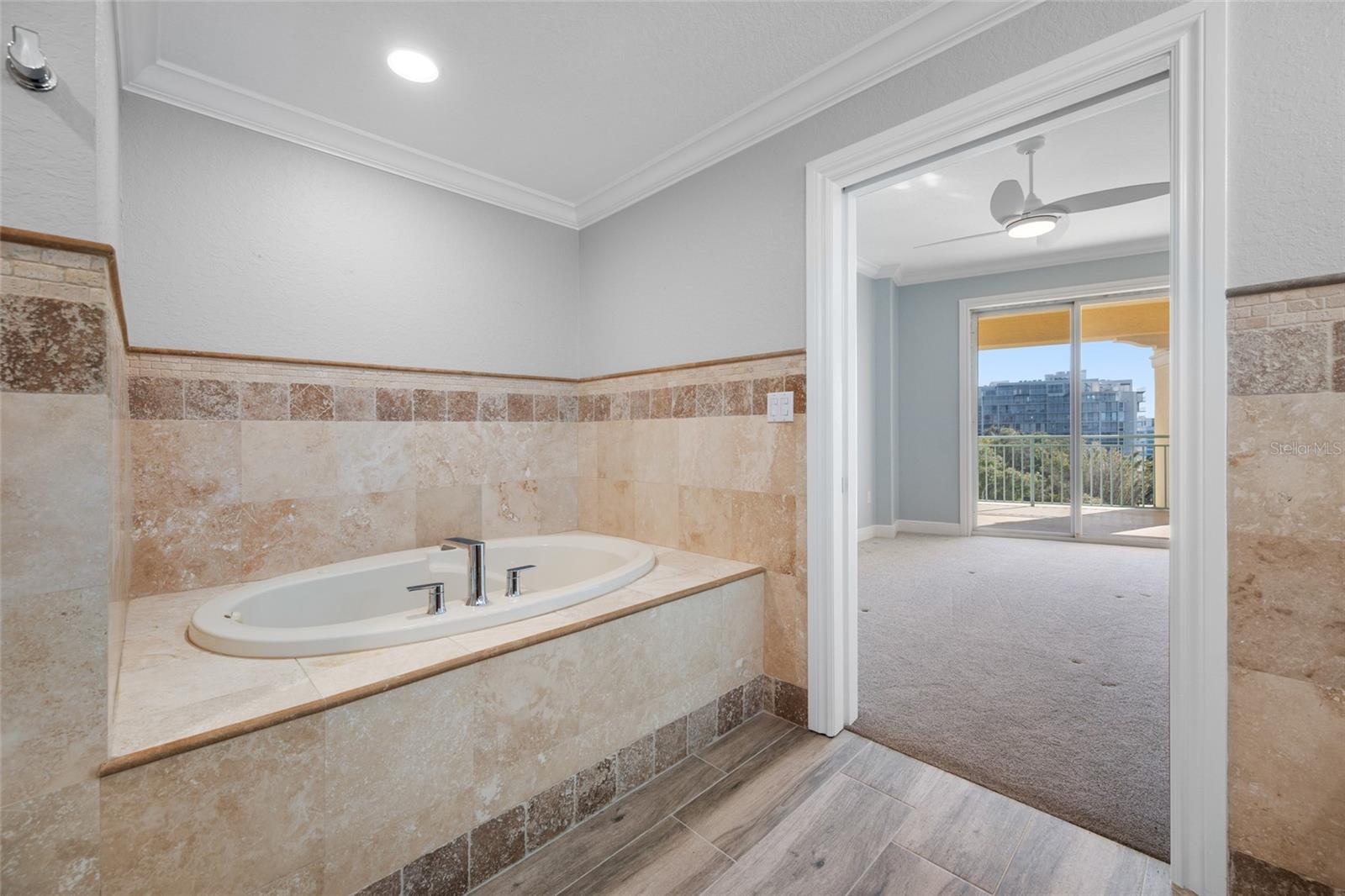 BAYVIEW CONDO CLEARWATER - Residential