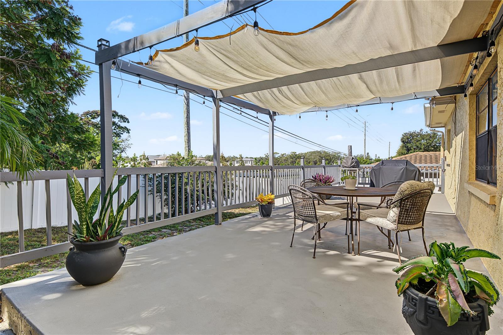 210 LEAFWOOD ROAD