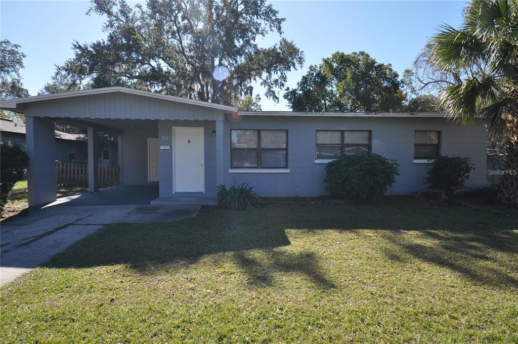 Photo of 820 Golden Rule Court N, Lakeland, FL 33803 (MLS # L4959661)