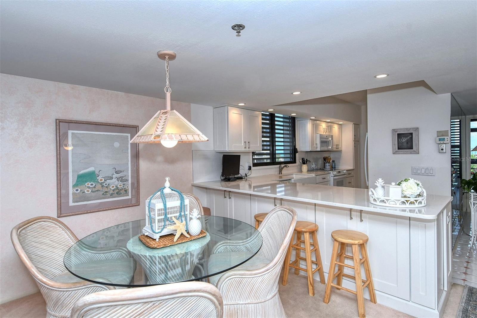 BEACHPLACE I - Residential