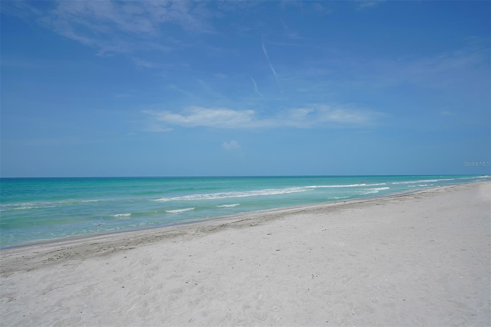 BEACHPLACE I - Residential