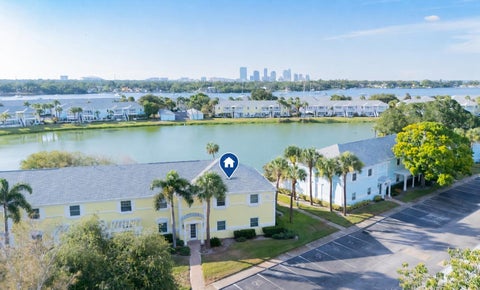 Photo of 123 Seahorse Drive SE #D, St Petersburg, FL 33705 (MLS # TB8525607)