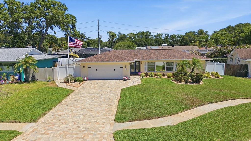 Photo of 2990 Meadow Oak Drive N, Clearwater, FL 33761 (MLS # TB8495098)
