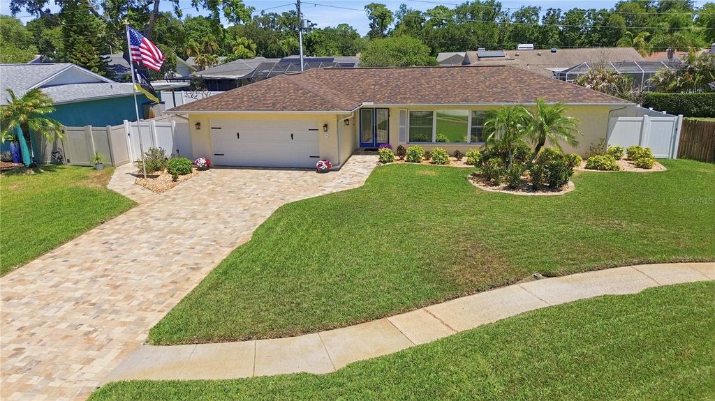 Photo of 2990 Meadow Oak Drive N, Clearwater, FL 33761 (MLS # TB8495098)