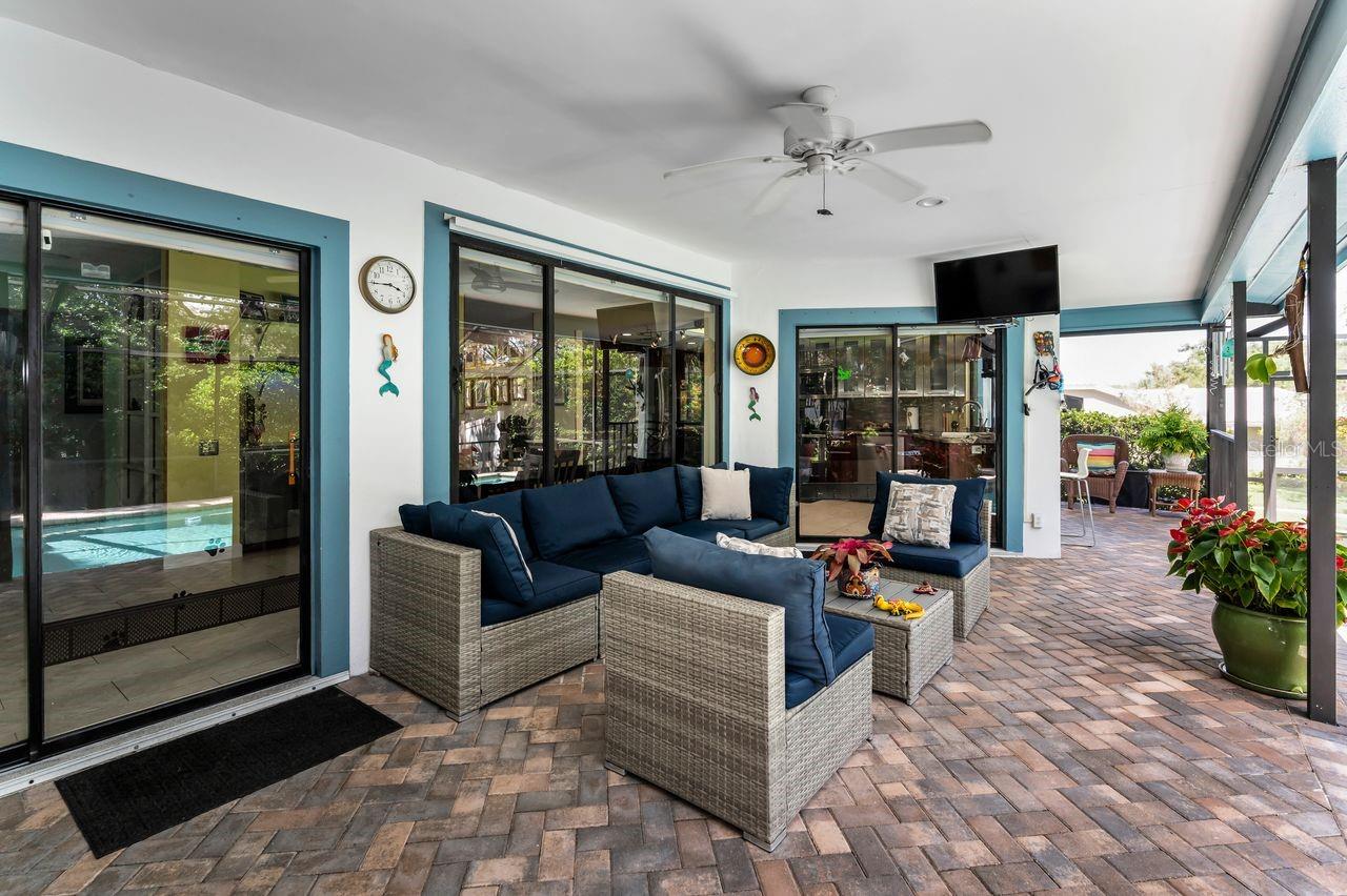 WEATHERSTONE - Residential