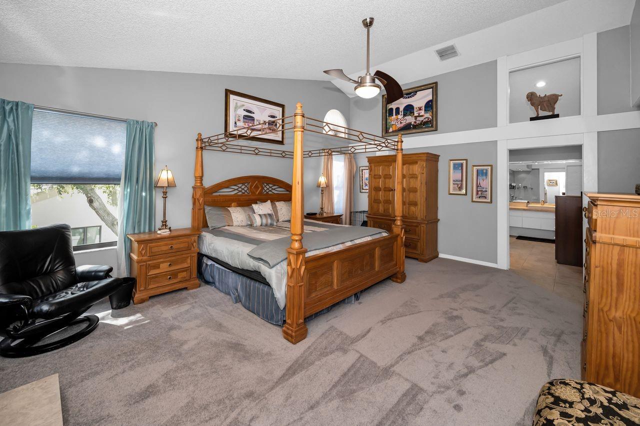 WEATHERSTONE - Residential