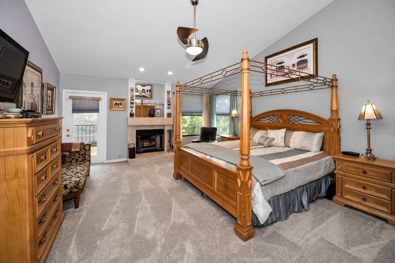 WEATHERSTONE - Residential