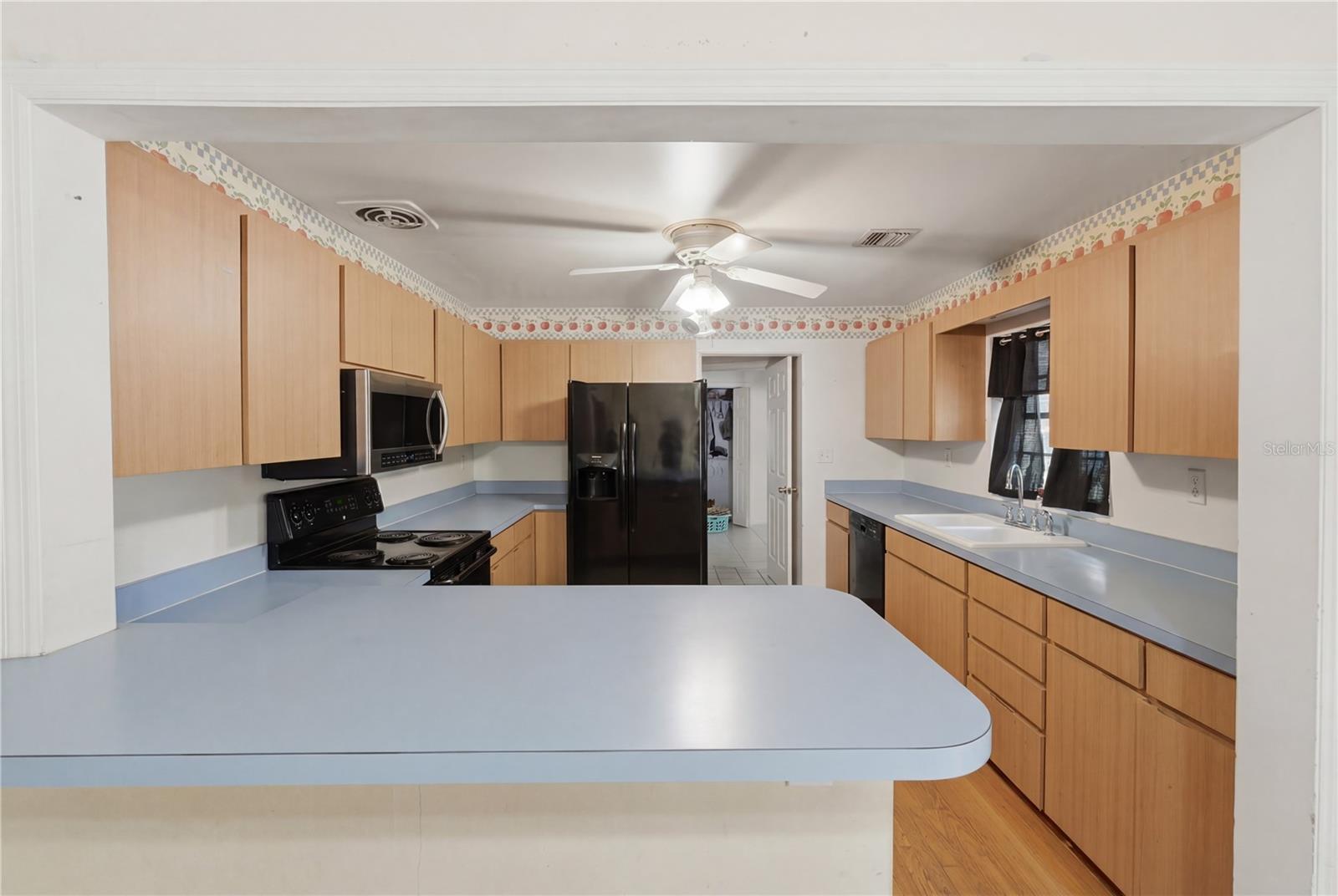 EAST EL OTIS PARK REP - Residential