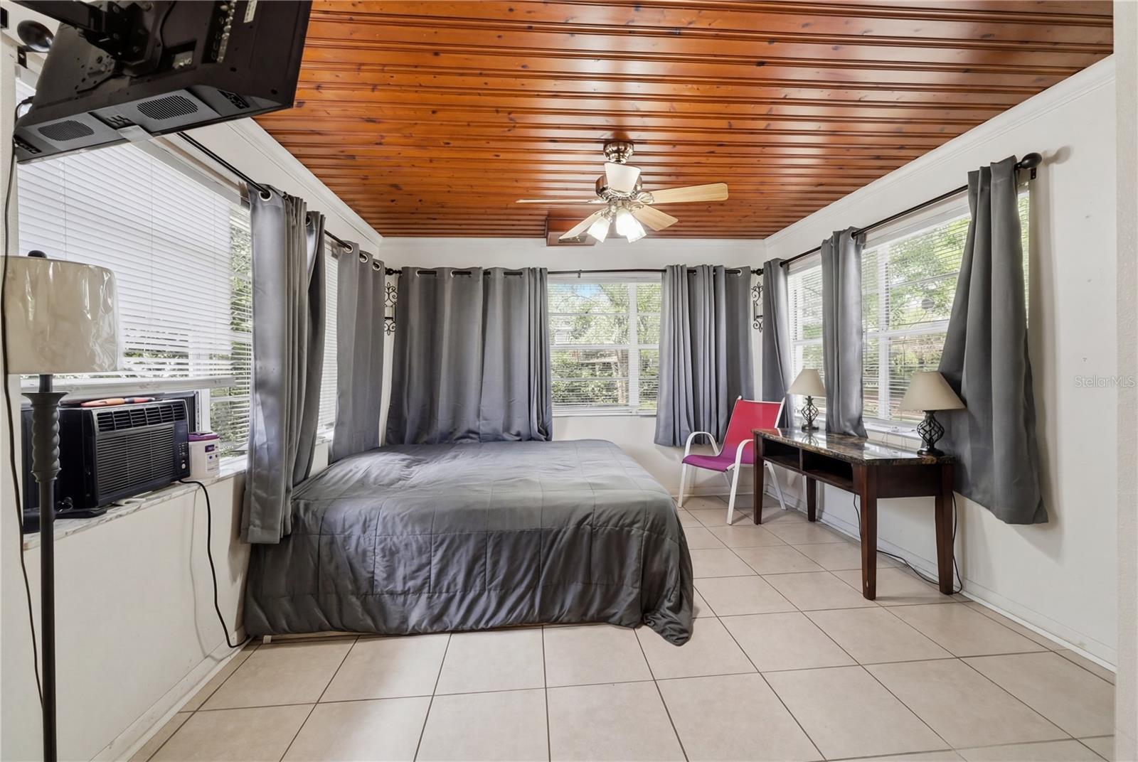 EAST EL OTIS PARK REP - Residential