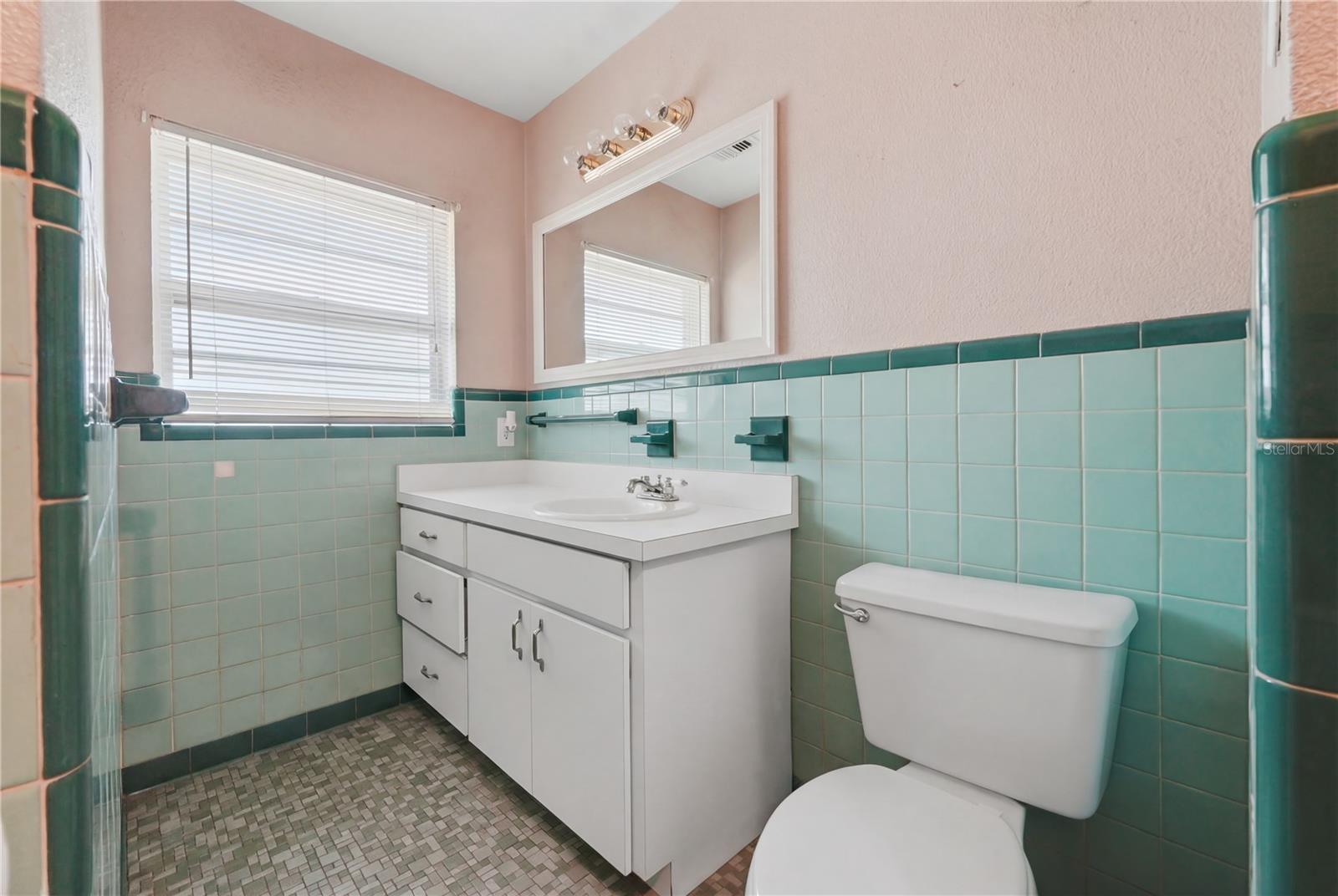 EAST EL OTIS PARK REP - Residential