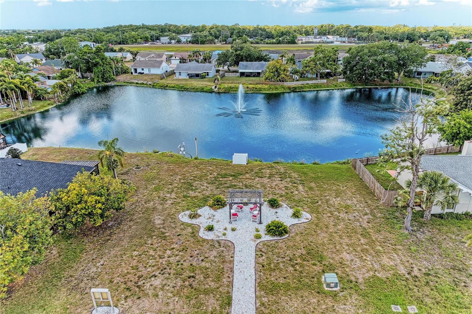 CENTRE LAKE SUB - Residential