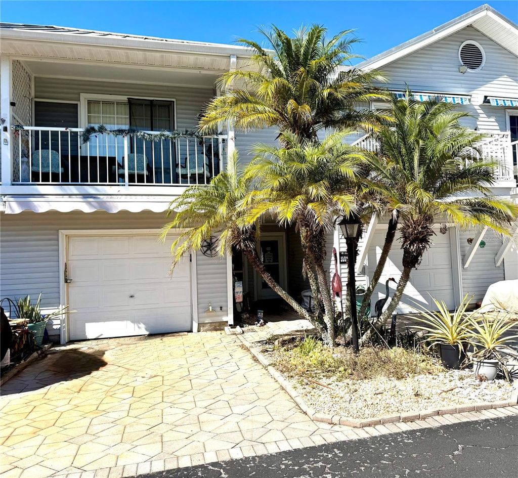 Photo of 2111 Vista Del Sol Circle #403, Lutz, FL 33558 (MLS # W7882590)