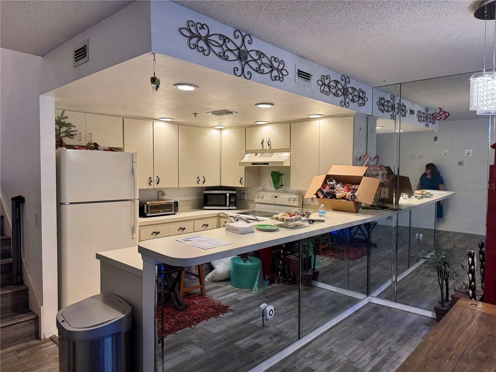 Photo of 2111 Vista Del Sol Circle #403, Lutz, FL 33558 (MLS # W7882590)