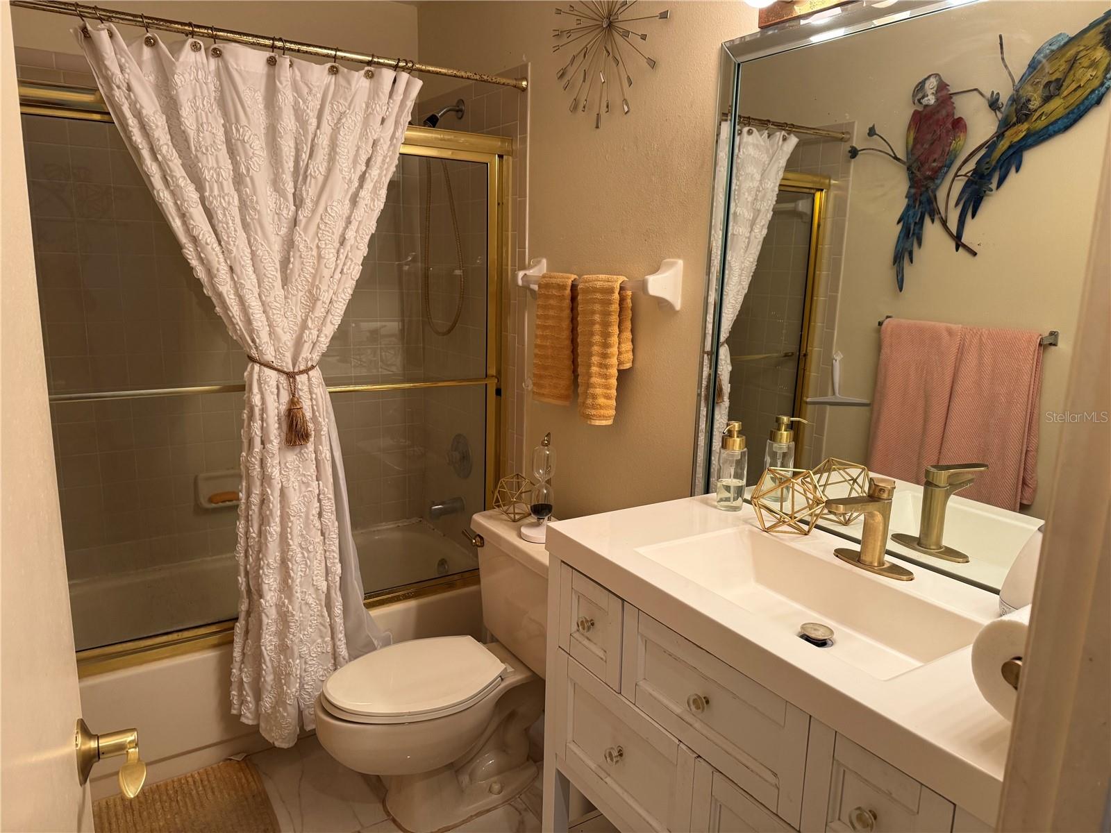 PARADISE LAKES PH 03D - Residential