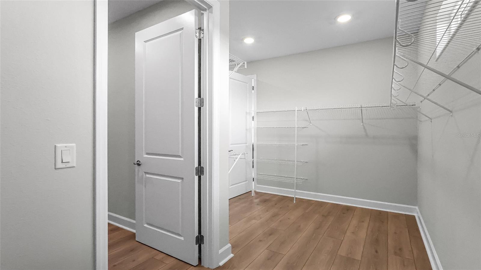 KH CW HAMMOCK OAKS LLC - Residential