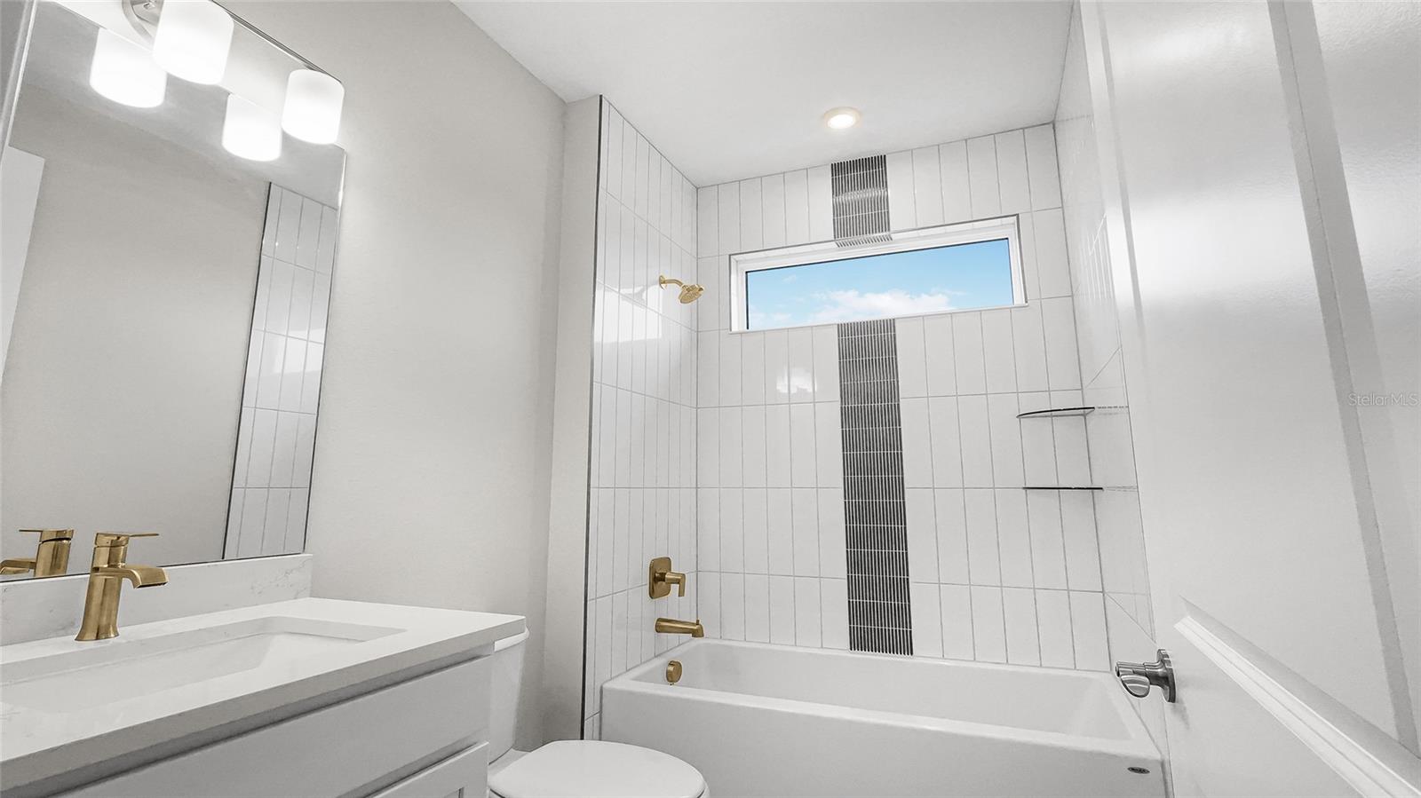 KH CW HAMMOCK OAKS LLC - Residential