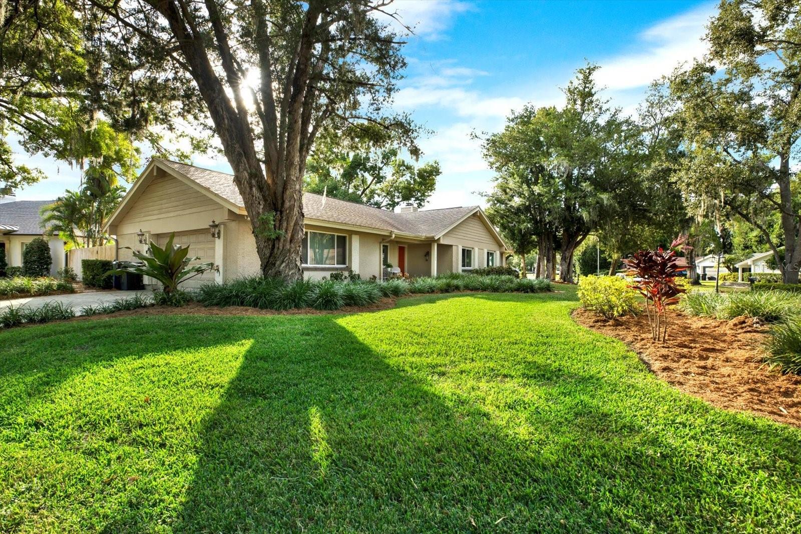 CARROLLWOOD SUB UN 28 - Residential