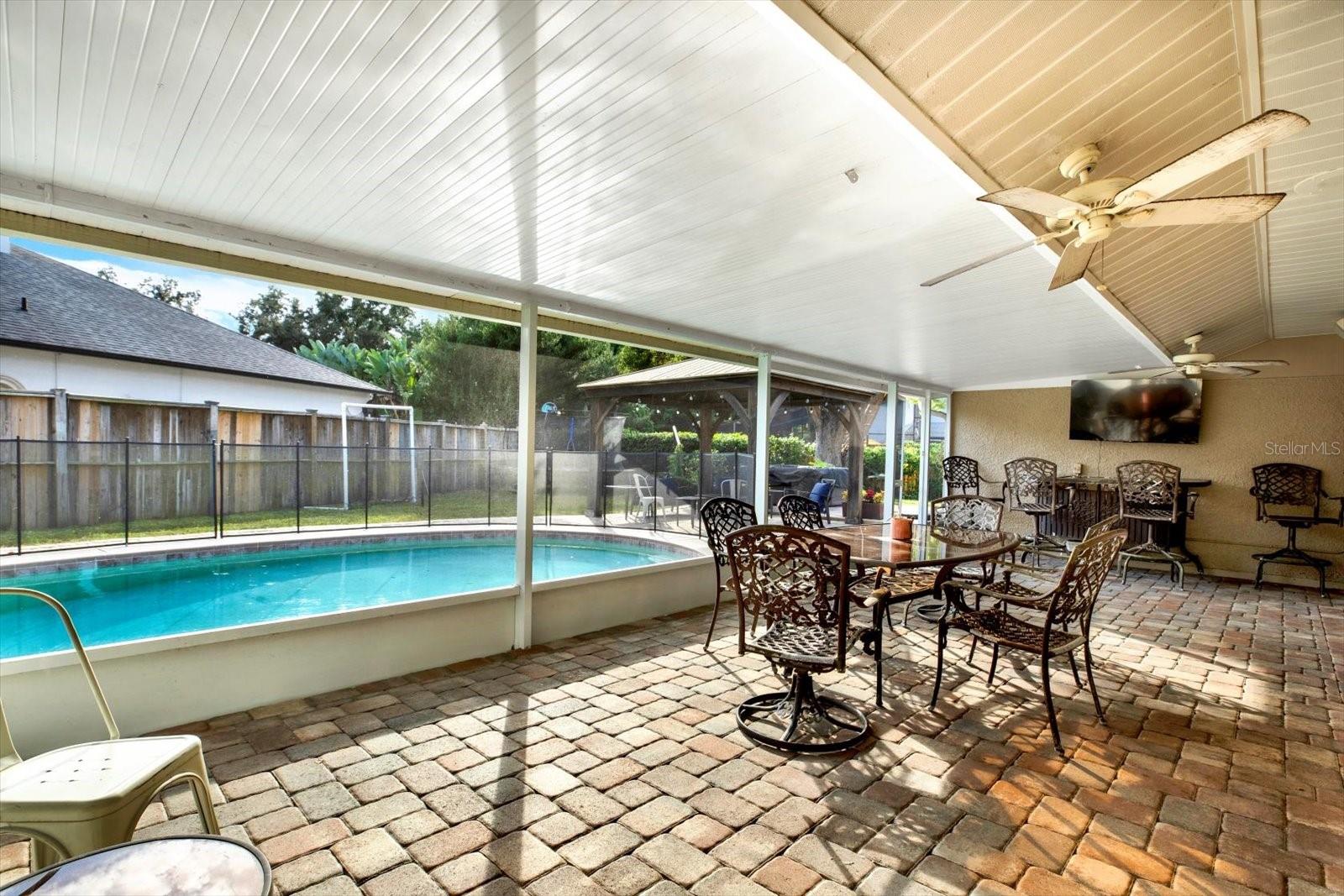 CARROLLWOOD SUB UN 28 - Residential