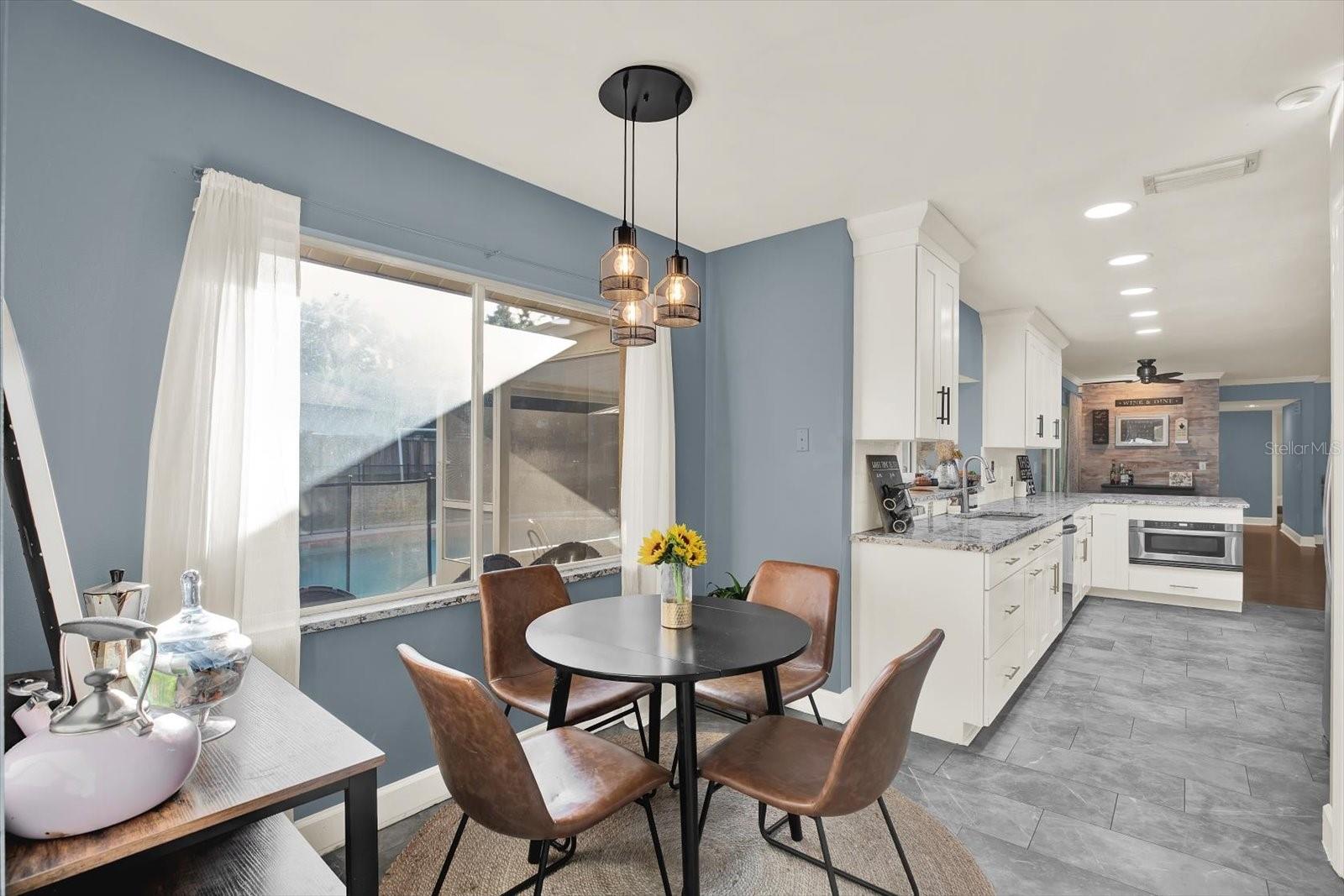 CARROLLWOOD SUB UN 28 - Residential