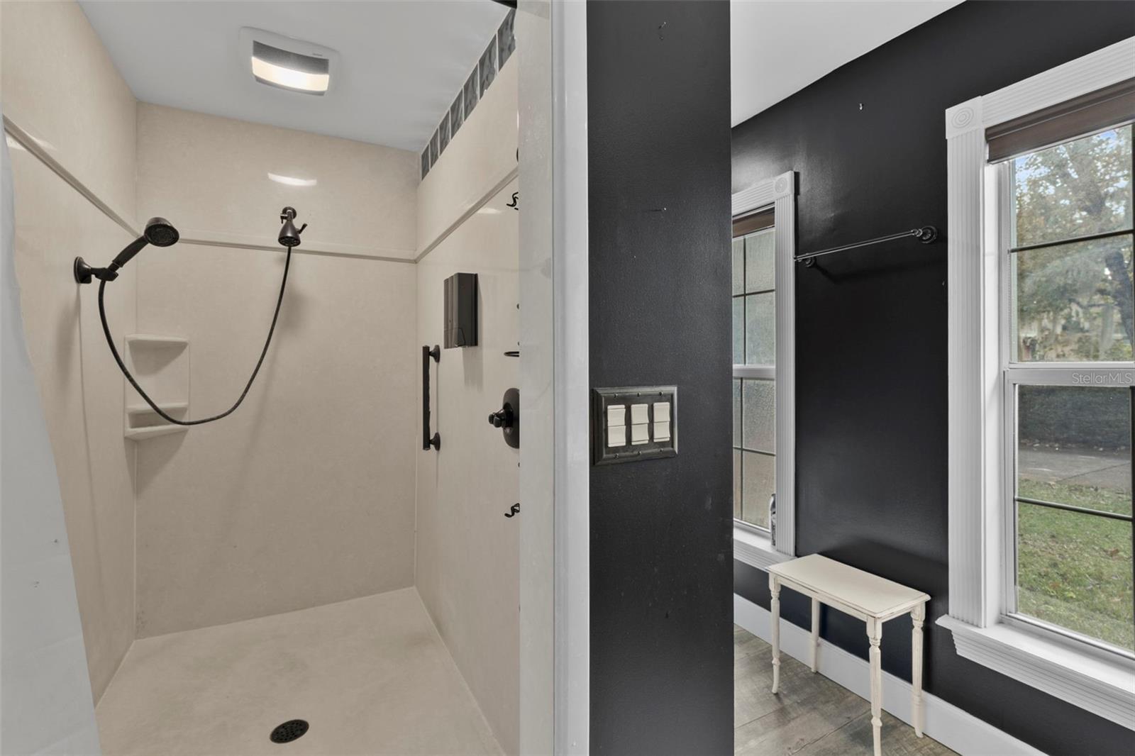 EMERY HEIGHTS - Residential Lease